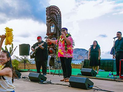 Best Luau in Oahu - Family Aquarium | Sea Life Park Hawaii